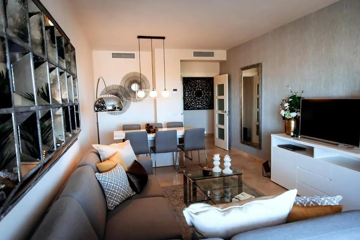 Luxury Apartment With Panoramic Views - Marbella 에스테포나 0*,